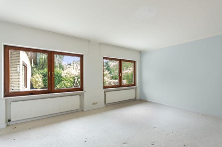 Schlafzimmer oder Büro zur Terrasse