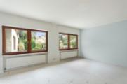 Schlafzimmer oder Büro zur Terrasse