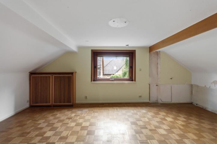 Giebelzimmer im DG