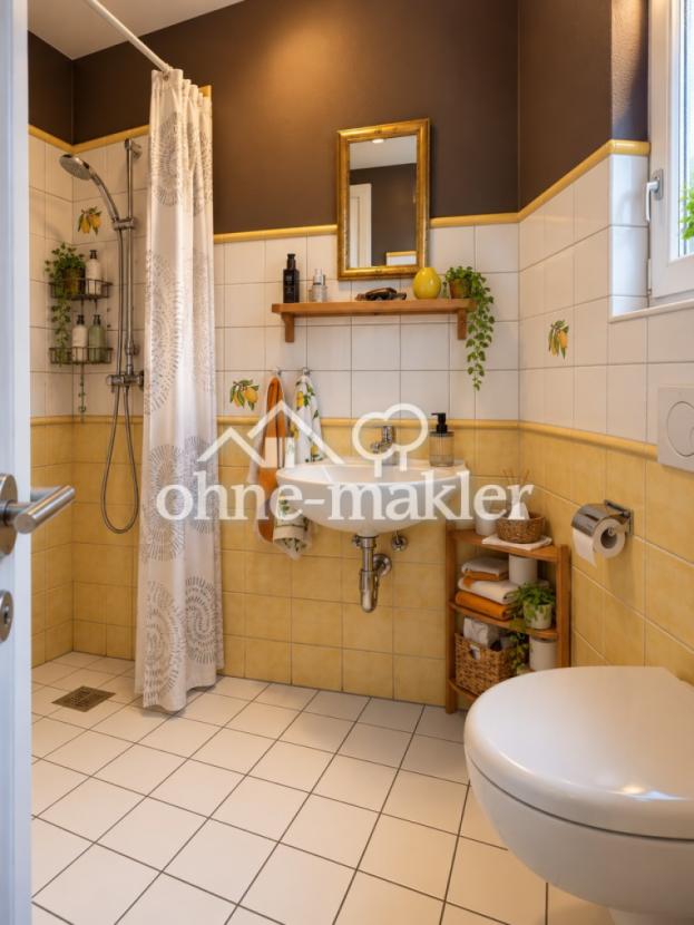 Blick ins WC mit Dusche