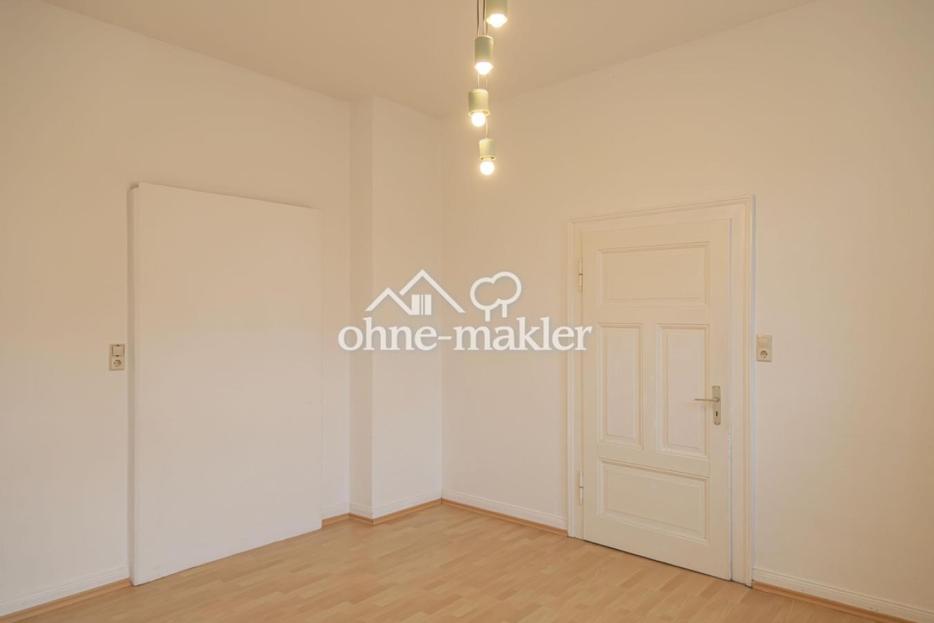 Schlafzimmer 4