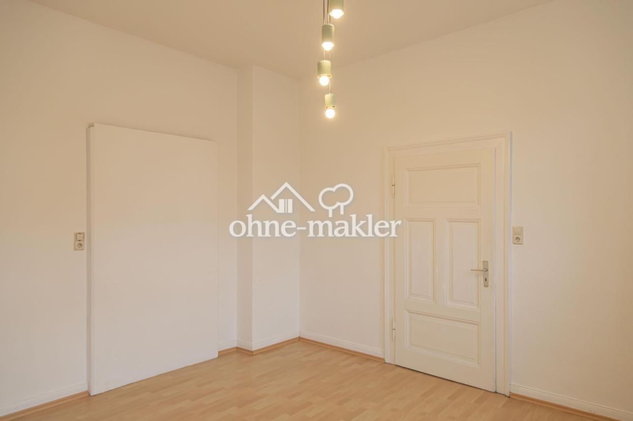Schlafzimmer 4