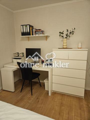 Schreibtisch im Schlafzimmer