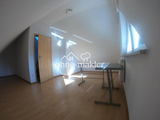 Büro/ Schlafzimmer