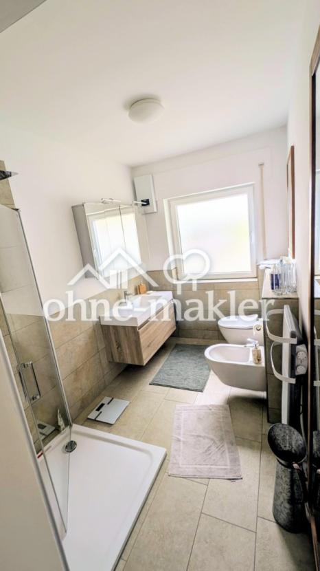 Bad mit Bidet