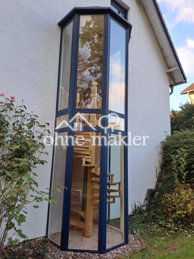 Erker mit Wendeltreppe