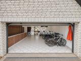 Stellplatz und Fahrradbereich