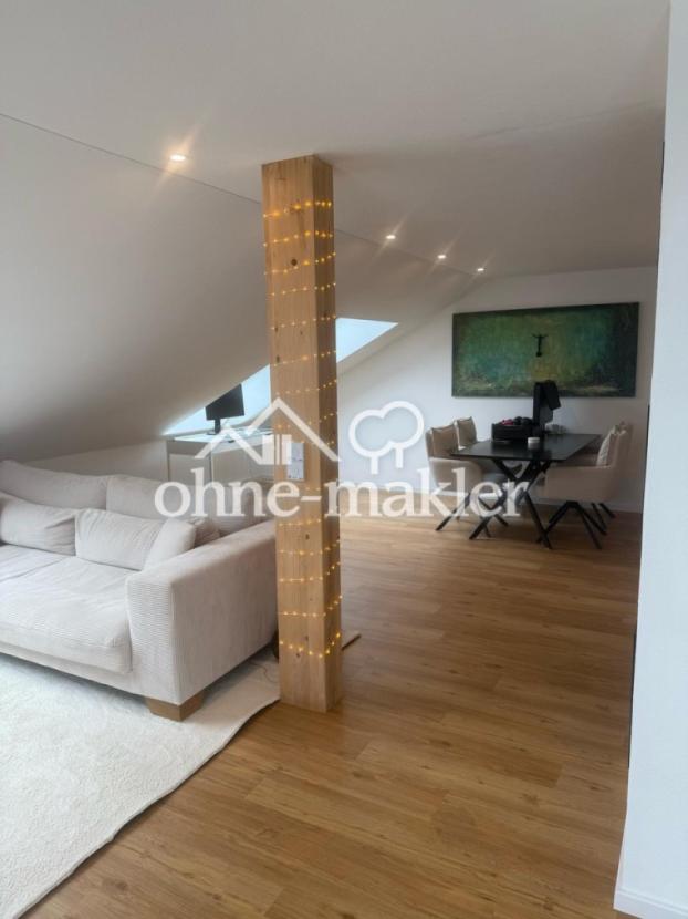 Wohnzimmer und Essecke