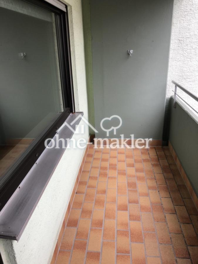 7 - Balkon leer