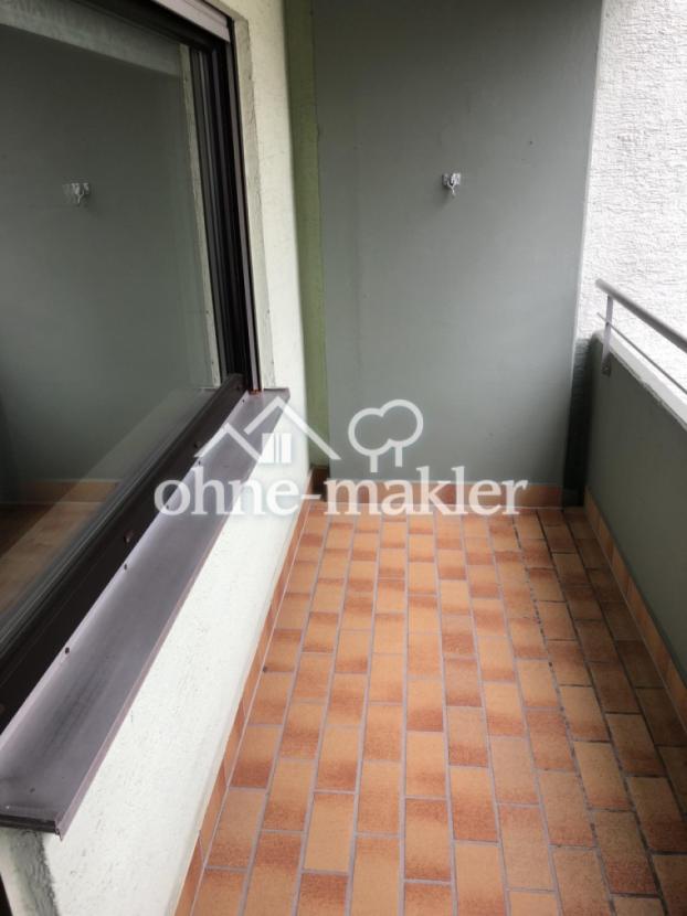7 - Balkon leer