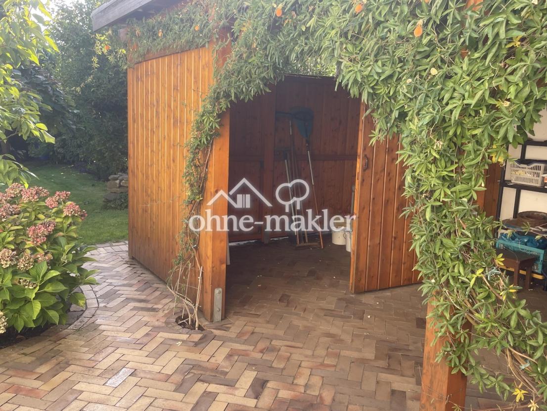 Carport mit Abstellraum