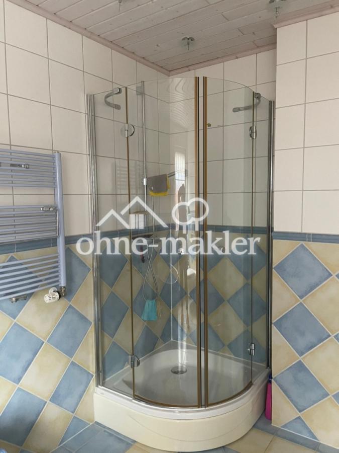 Wannen/Dusch Bad 1. OG