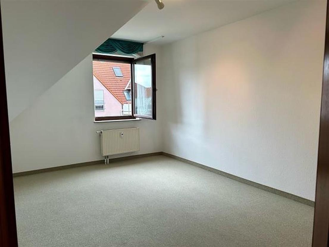 Schlafzimmer (ca. 15 m²)