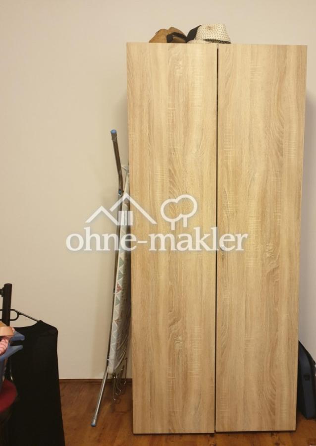 Schrank (von vorne)