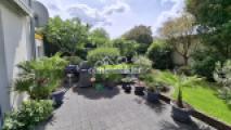 Terrasse u. Garten