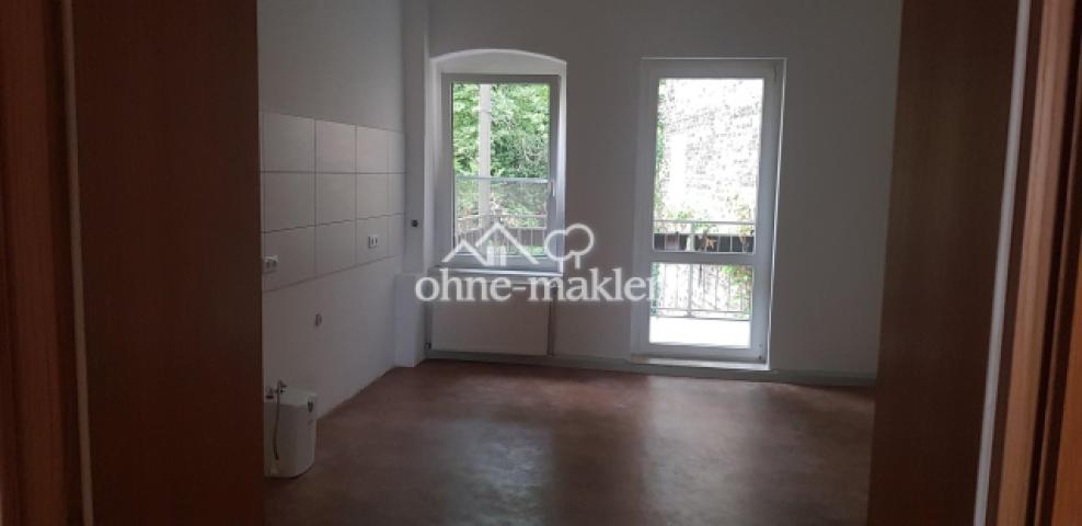 Küche mit Balkon