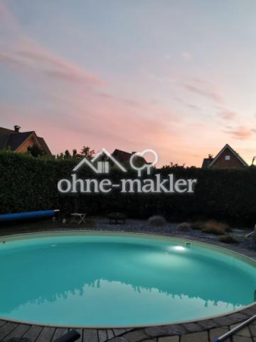 Feierabendstimmung am Pool