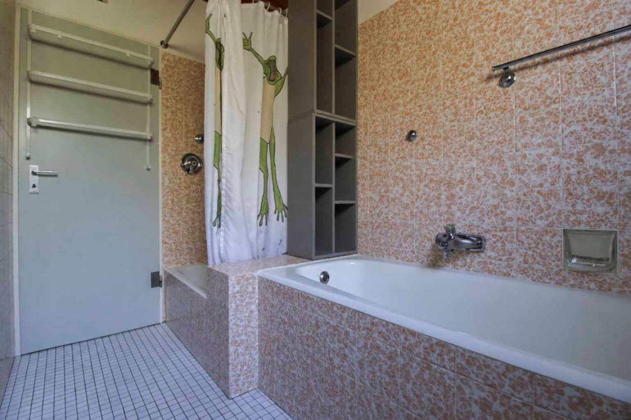 Badezimmer EG 02