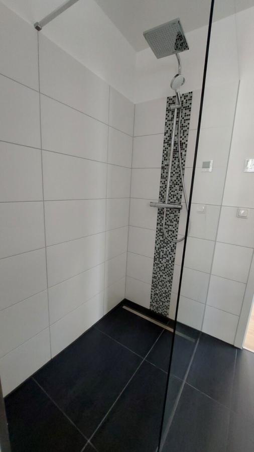 Dusche