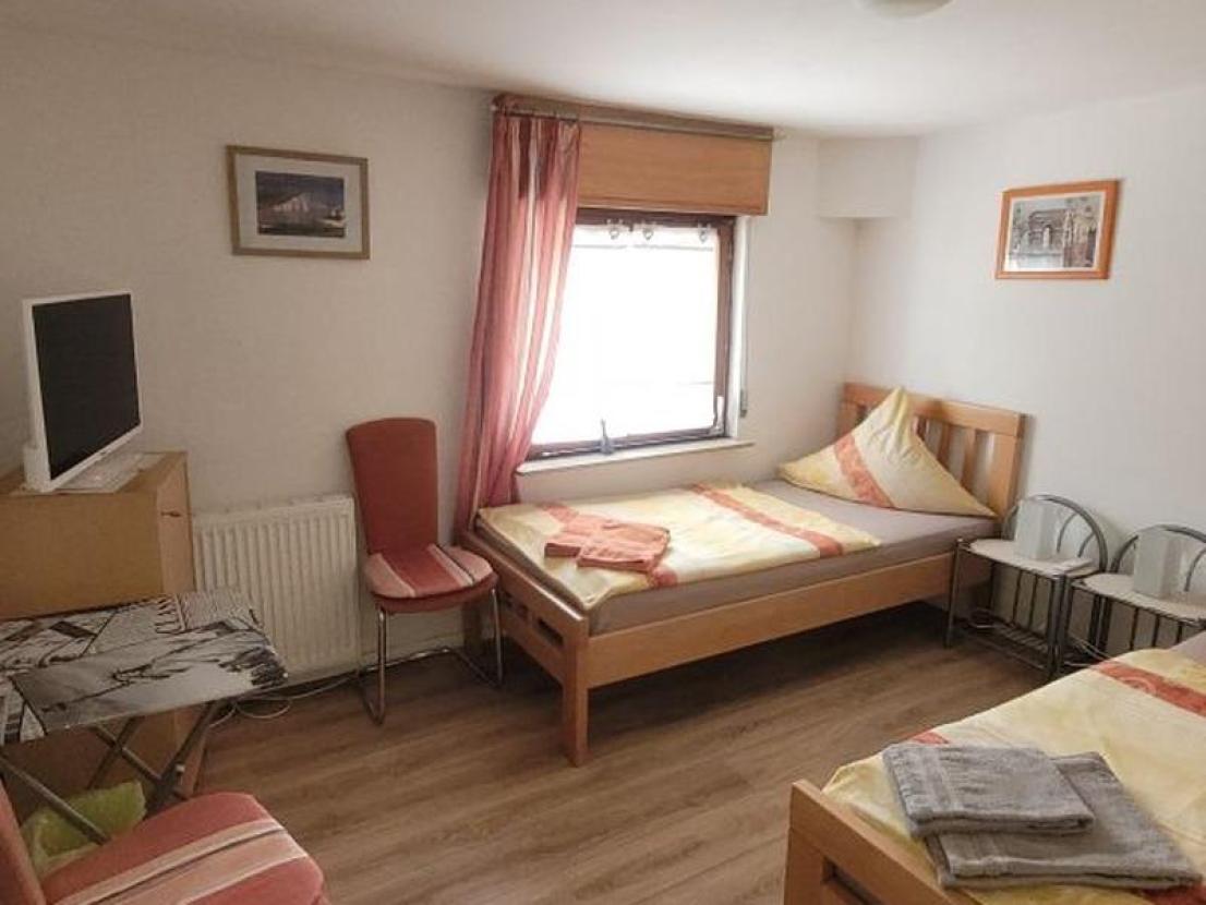 009 Pension Zimmer im 1 OG