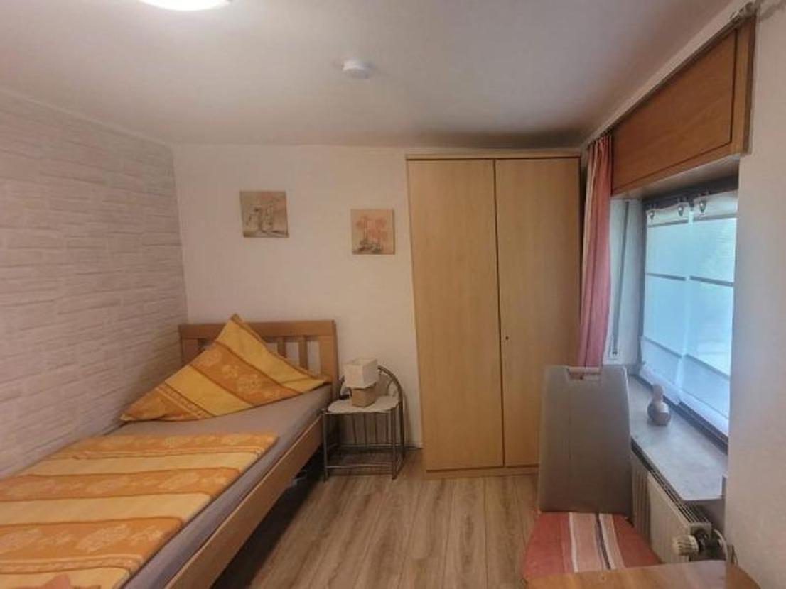 010 Pension Zimmer 2 im OG