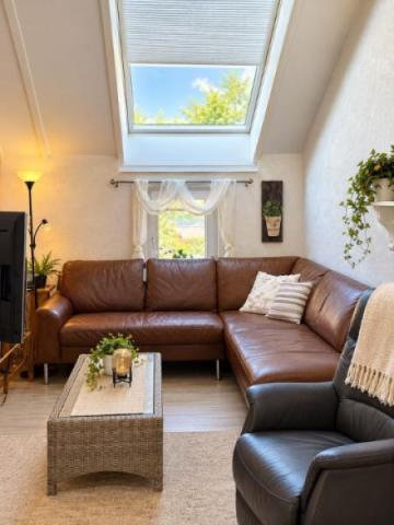 019 Wohnhaus Wohnzimmer