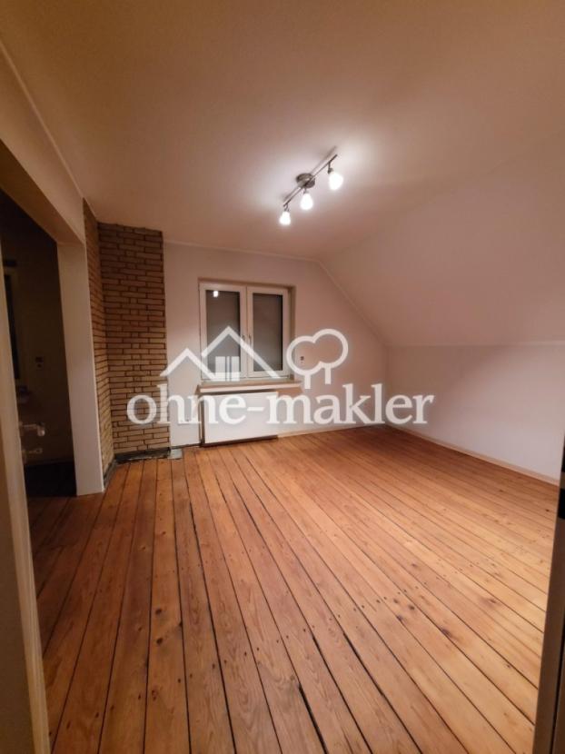 1 OG Wohnzimmer-Eßzimmer