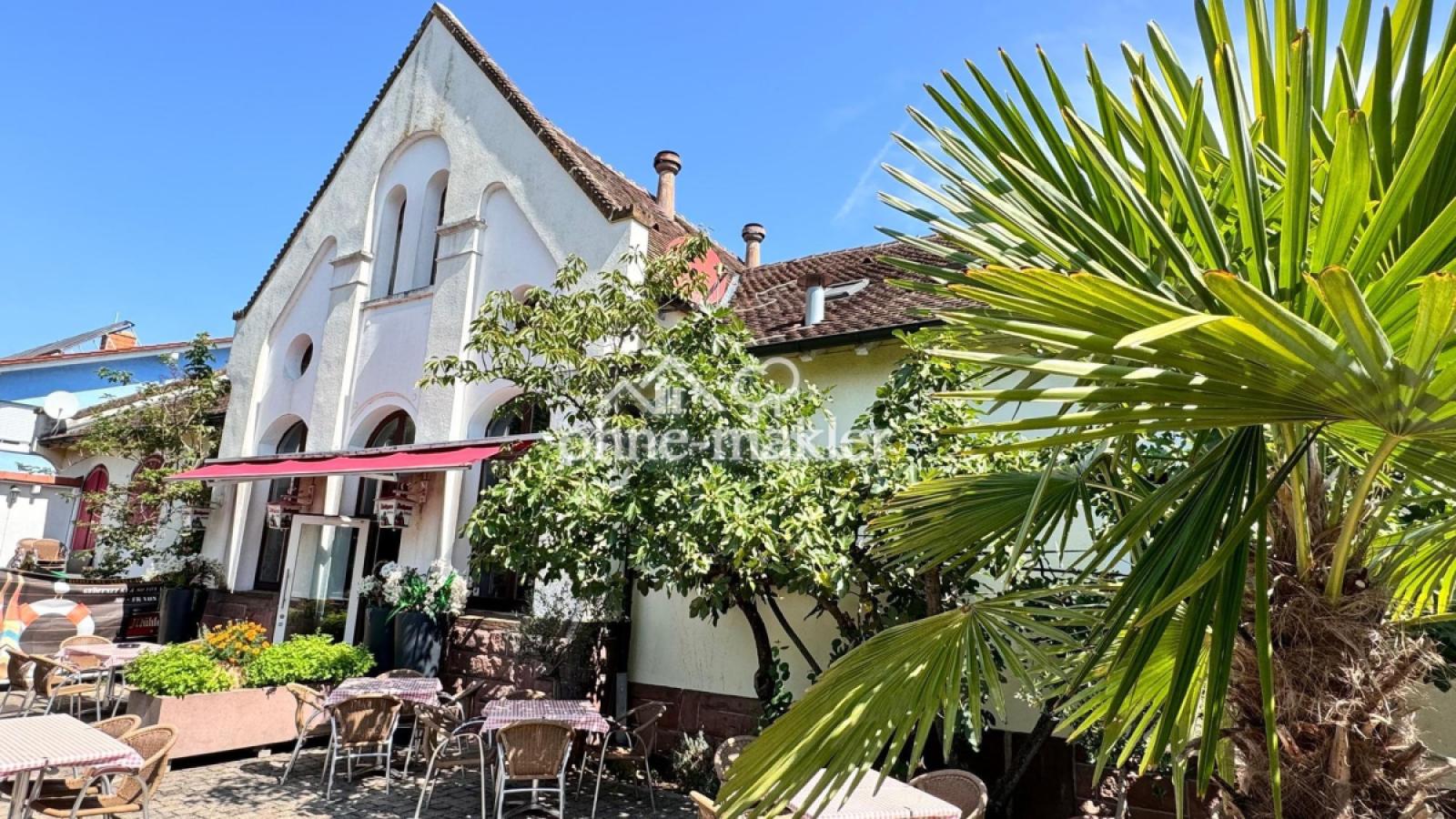 Zugang zum Biergarten