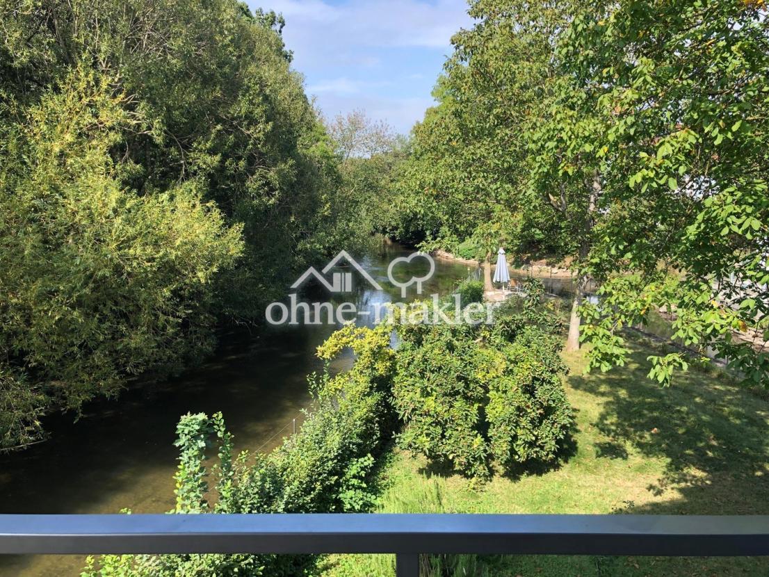 Blick auf Elz vom Balkonzimmer