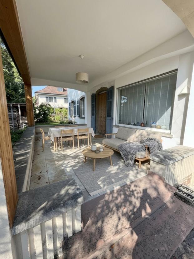 Terrasse - KI-generiert
