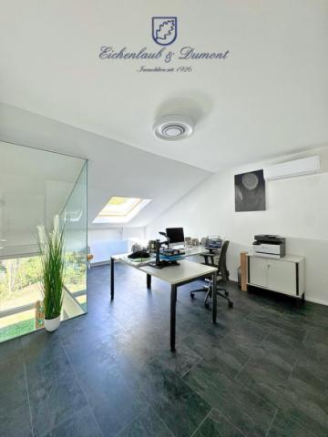 Arbeitszimmer OG