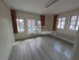 Mittel großes Zimmer