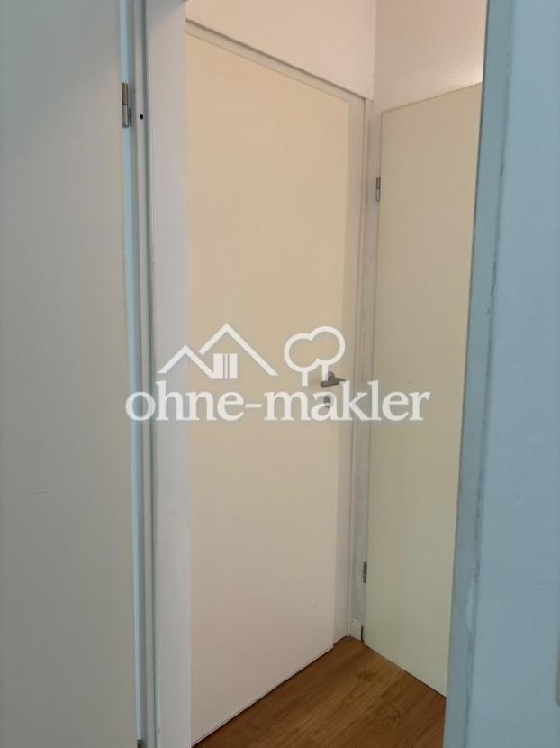 Neue moderne Türen