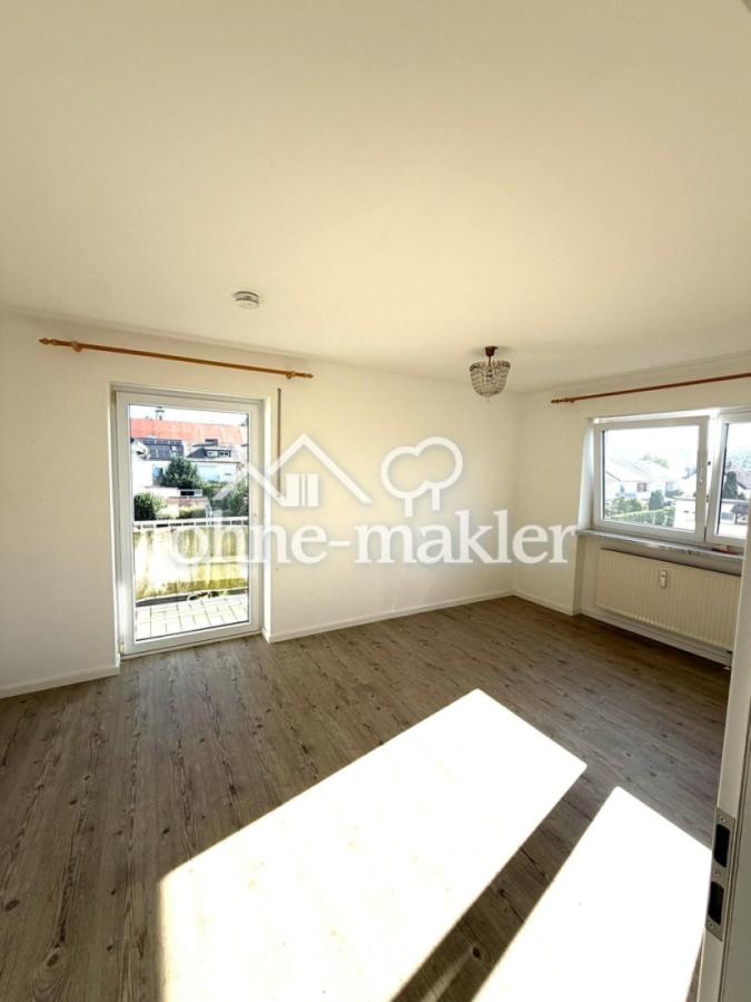 Schlafzimmer mit Balkon