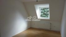 Arbeits-/Schlafzimmer