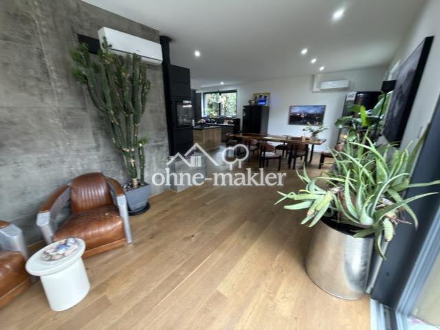Blick zum Esszimmer