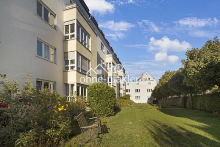Gartenanlage vor dem Wohnhaus