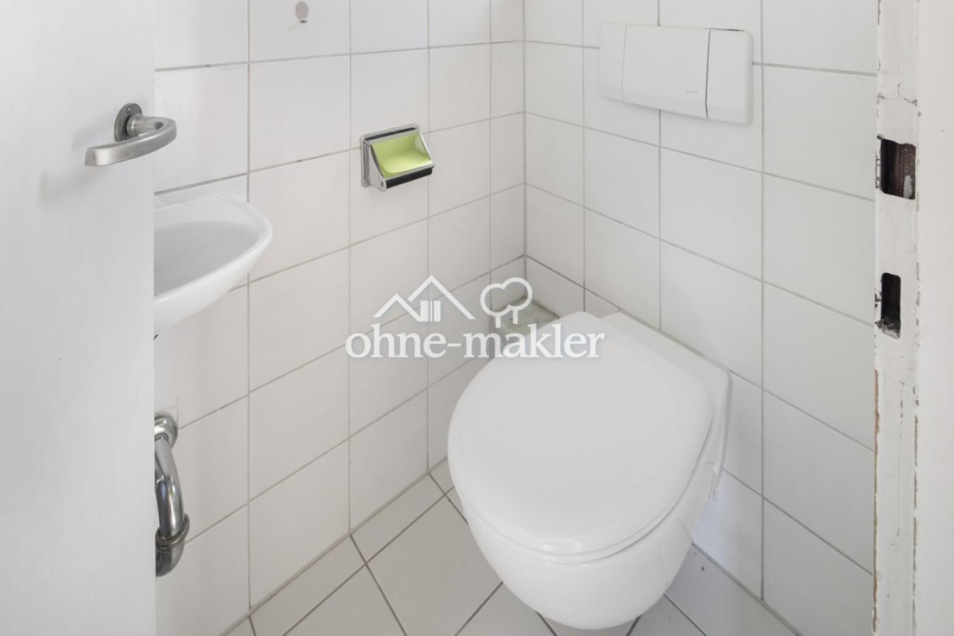 Separate Toilette