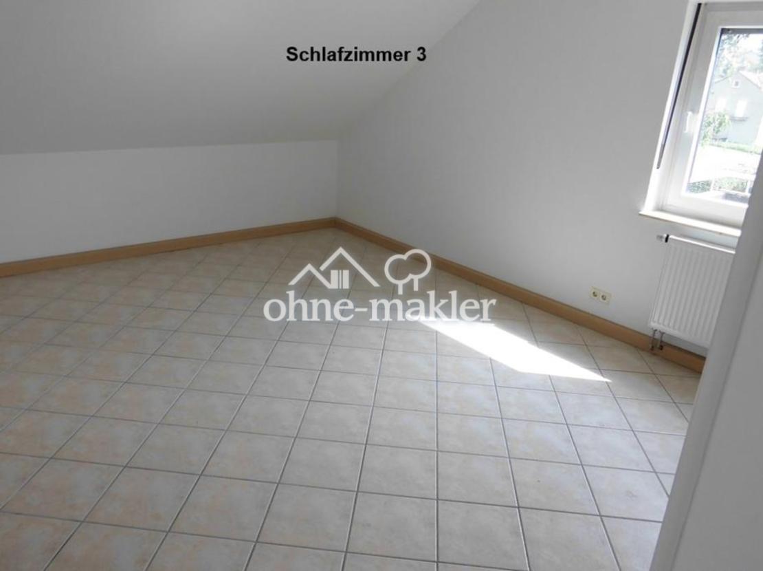 Schlafzimmer 3