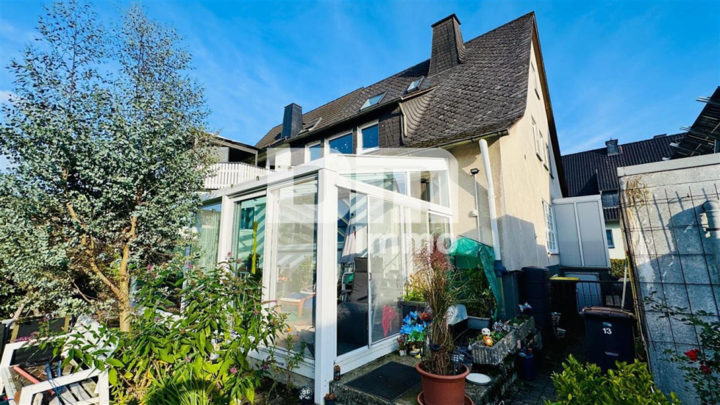 Rückansicht / Wintergarten