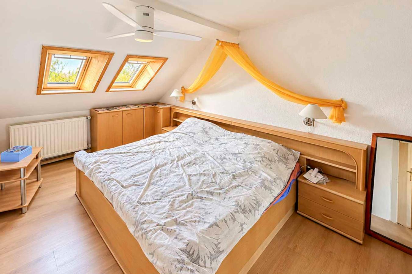 Schlafzimmer DG Whg