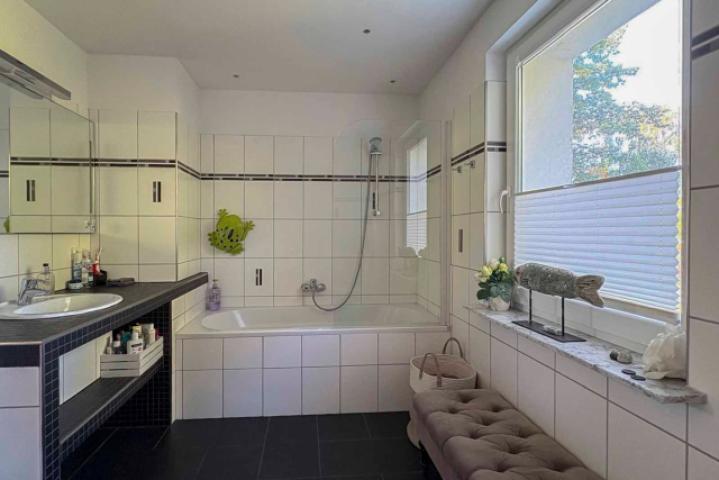 Badezimmer 1