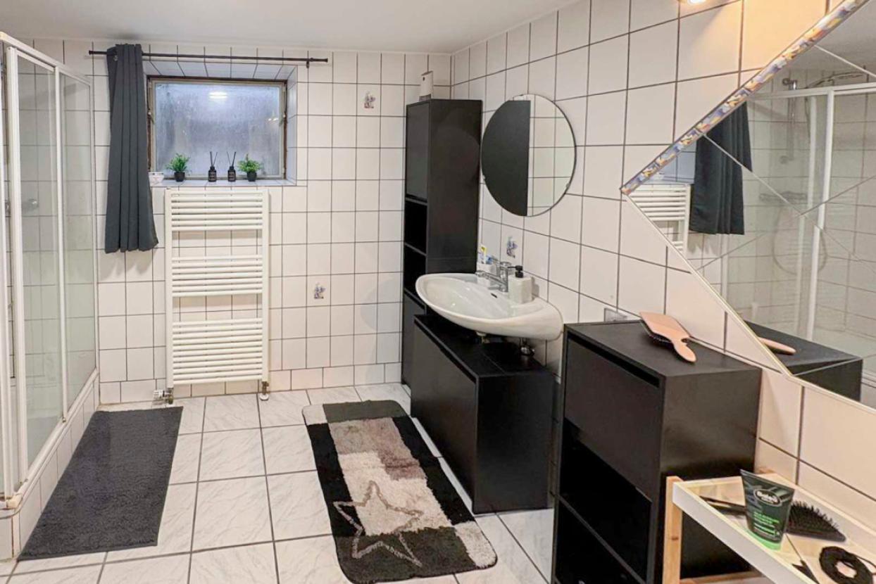 Badezimmer KG