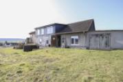 11 Haus hinten