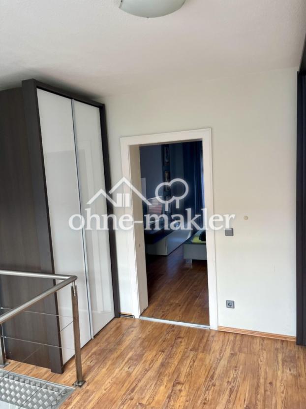 Ankleidezimmer Durchgang SZ