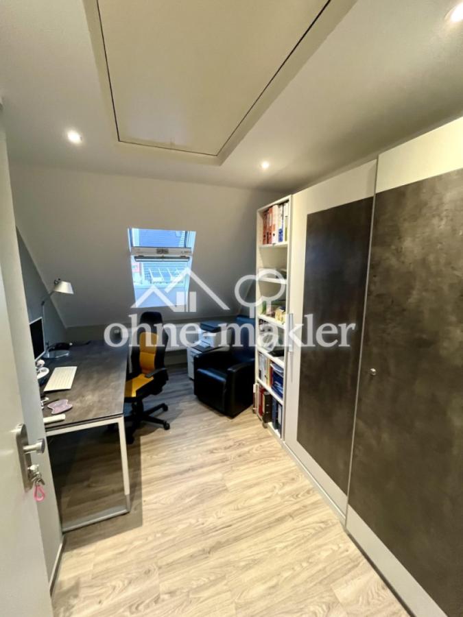 Arbeitszimmer