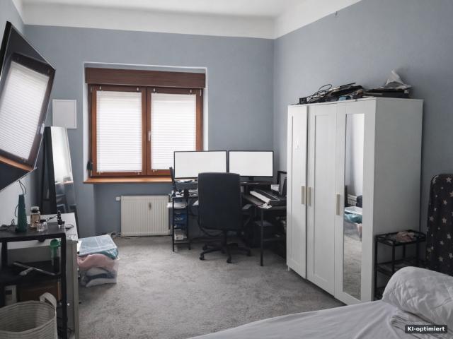 Schlafzimmer/Bü (KI-optimiert)