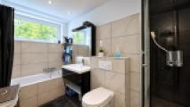 Badezimmer EG