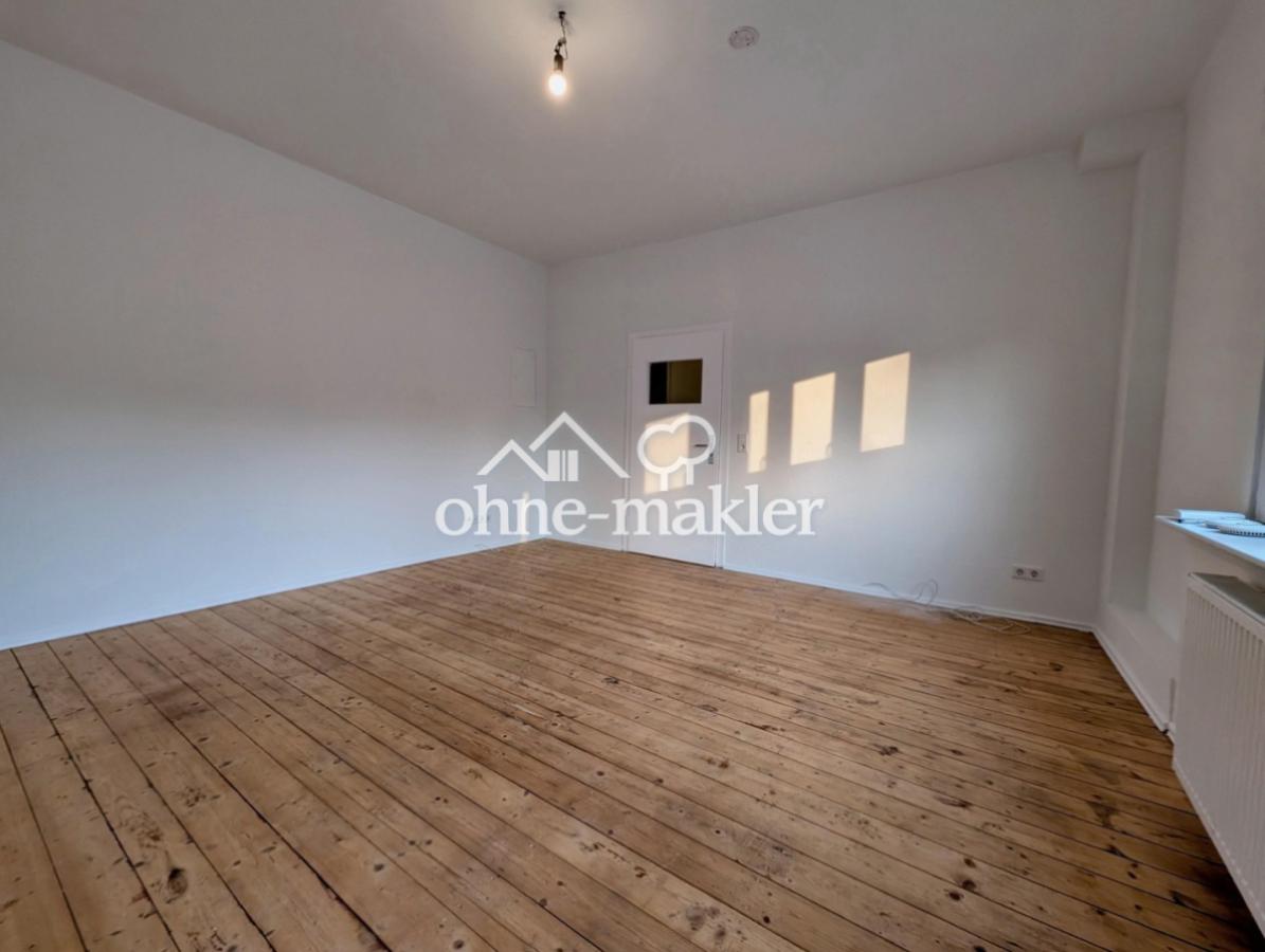 Wohnzimmer, Blick zum Eingang