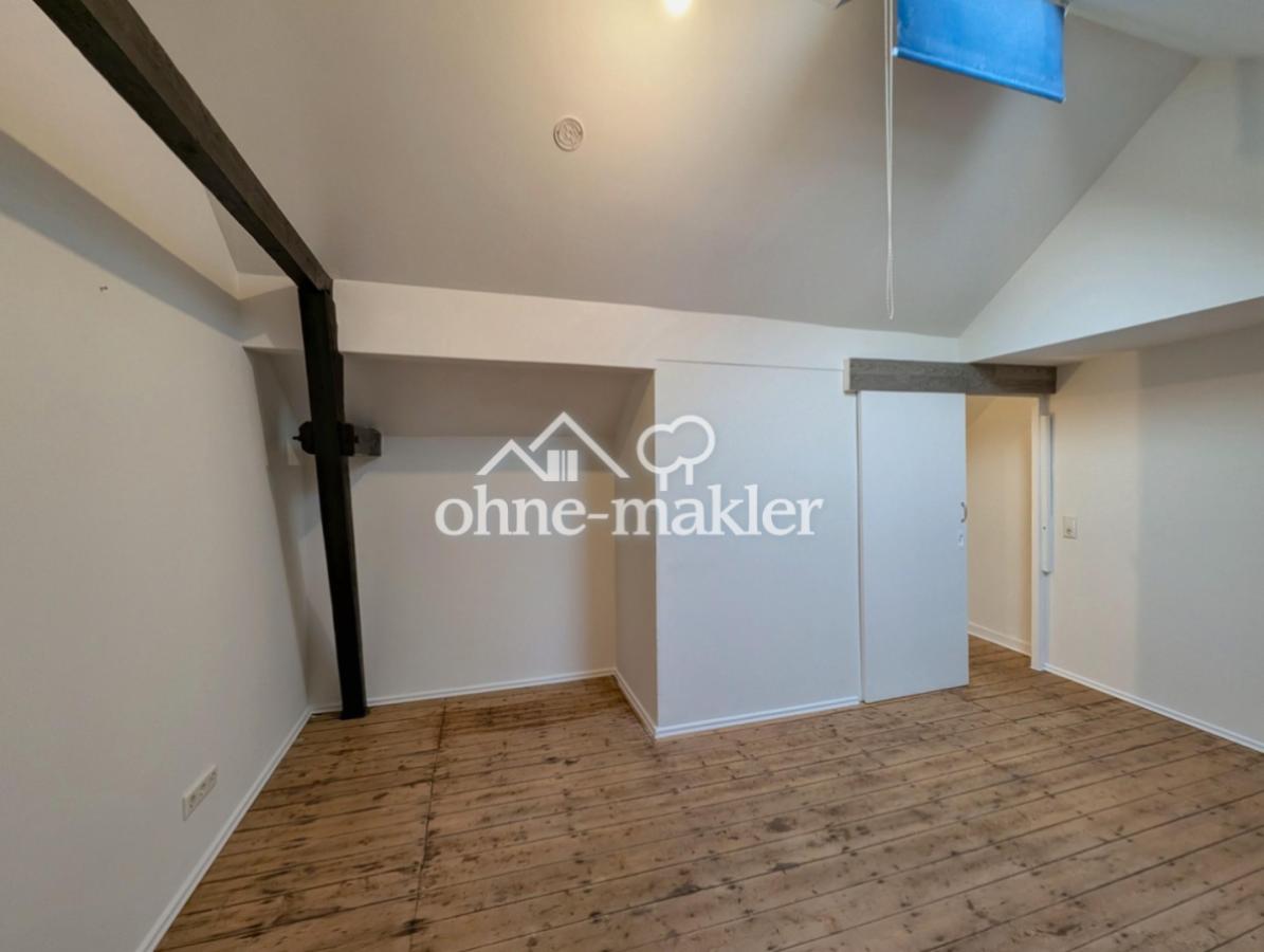 Schlafzimmer, Holzgebälk